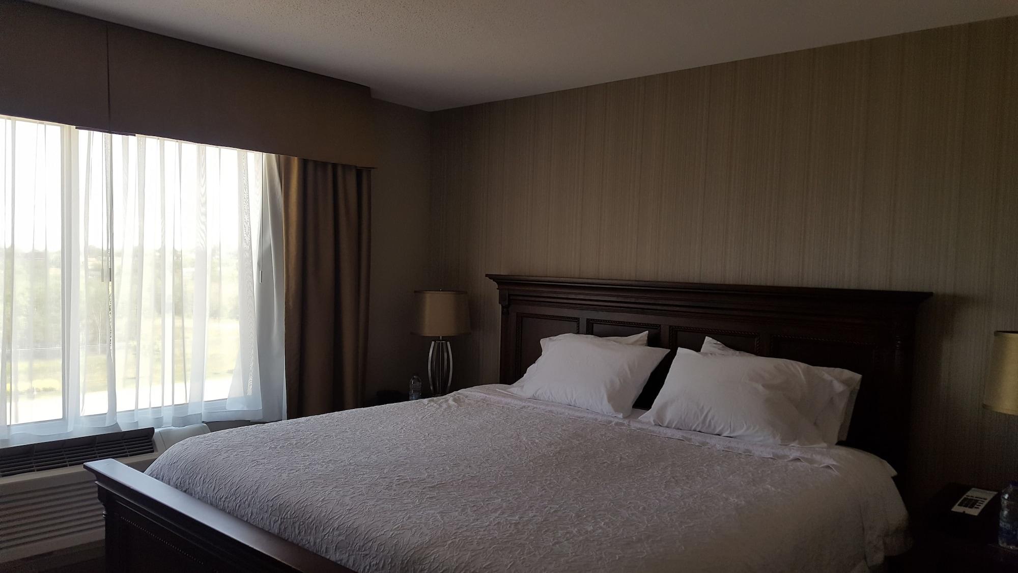 Hampton Inn Sydney Bagian luar foto