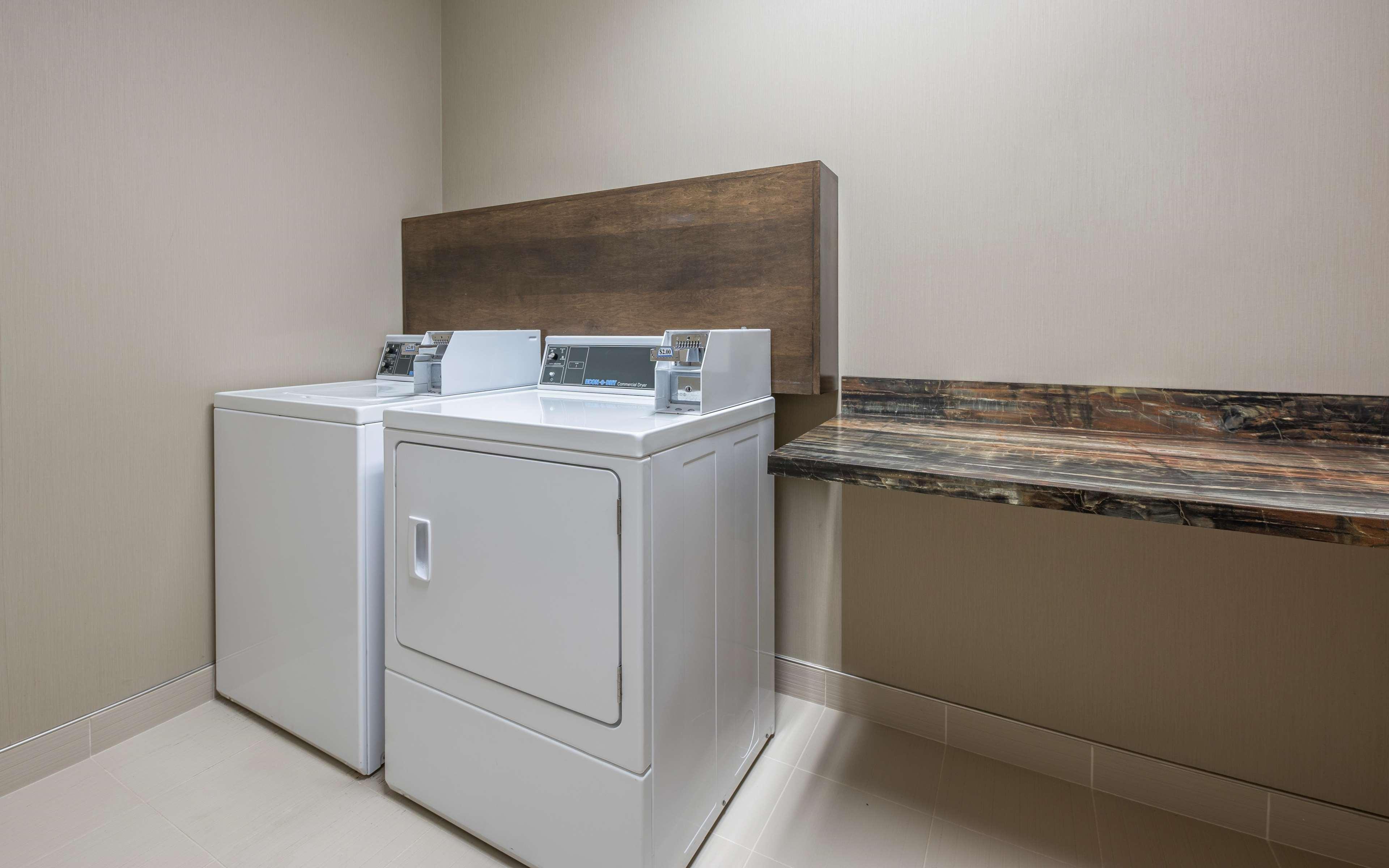 Hampton Inn Sydney Bagian luar foto