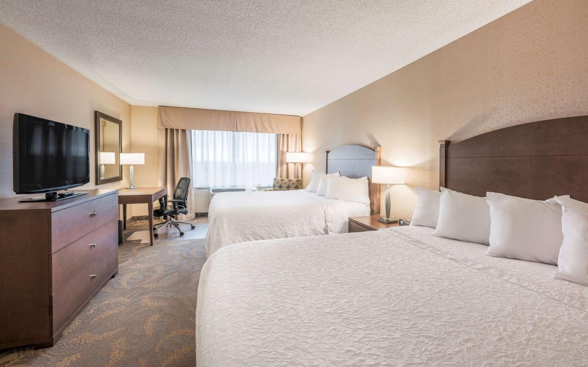 Hampton Inn Sydney Bagian luar foto